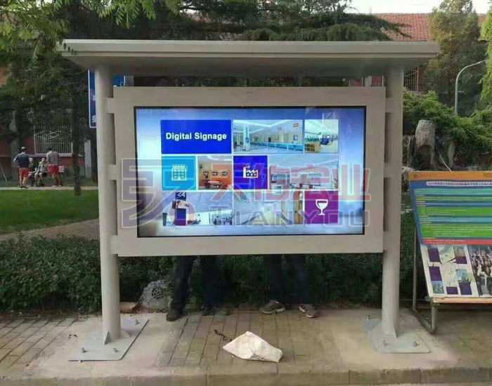 戶外液晶廣告機的特性有哪些呢？